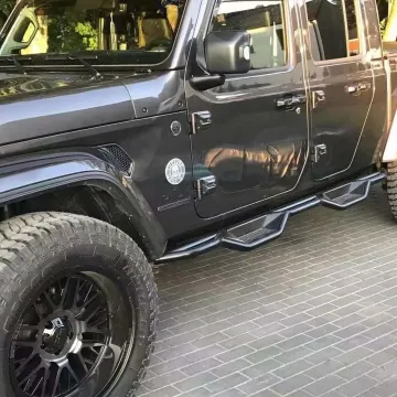 2021 Jeep Gladiator Side Step Bars & Running Boards