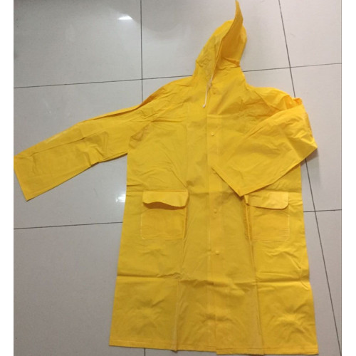 Waterproof Adult yellow long raincoat/pvc raincoat men