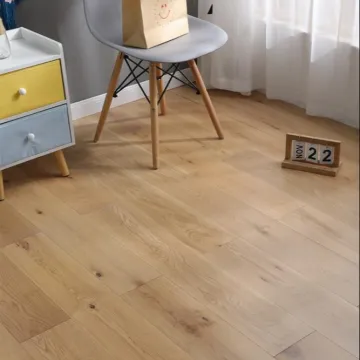 hardwood flooring prefinished smooth solid wood flooring