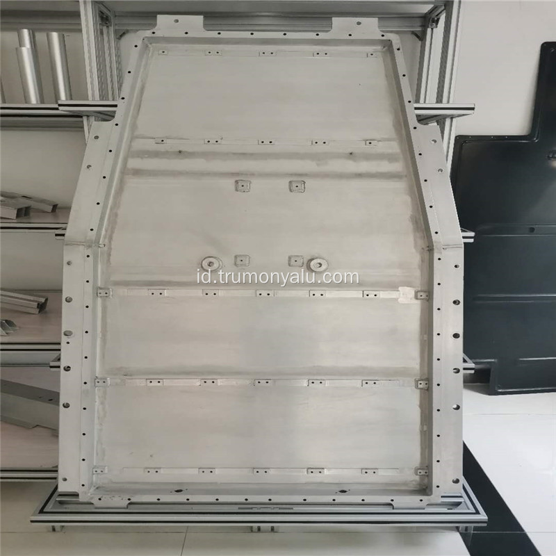 Suku cadang dan panel Aluminium Penggilingan Ukiran CNC