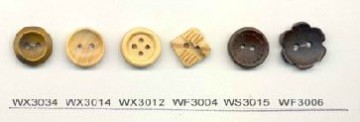 Natural Wood Button 4-Hole
