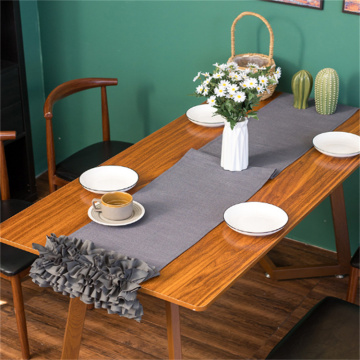 Elegante arredamento per matrimoni eleganti: corridori di tavoli naturali di alta qualità