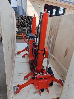 YQBJ-300x130 Hydraulikschiene und Auskleidungsmaschine YQBJ-300x130 hydraulic rail lifting and lining machine