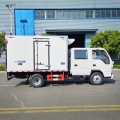 Qingling Isuzu Double Row Truck refrigerado