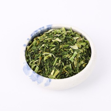 Daun bayam kering dikontrol pestisida