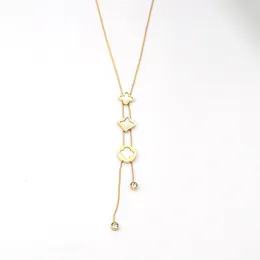 Luxury Titanium Clover Mini Necklace