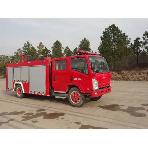 Tout nouveau véhicule de lutte contre l&#39;incendie ISUZU 4000litres