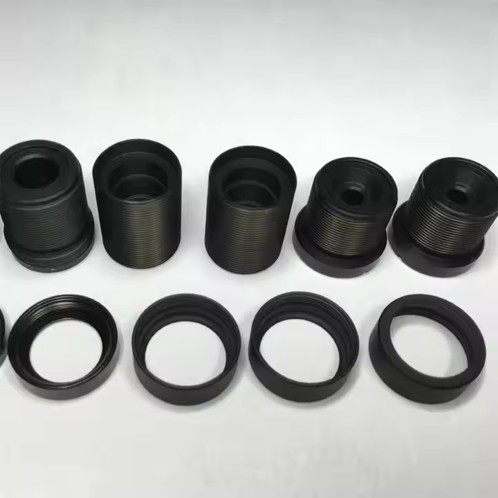 Industrial injection-molded plastic parts (11)