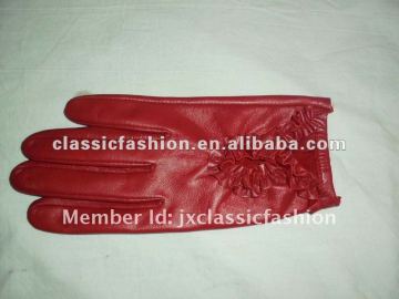 Genuine leather gloves