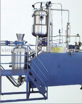 Continuous aerating and mixing vacuum cooking unit for soft candy