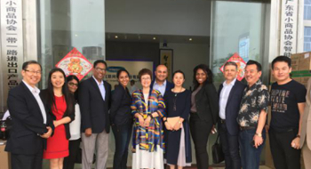 Director Kevin Accompanied Overseas Customers To Visit The Headquarter Of Intelligent Electronic Industry Alliance PCB Circuit Board 