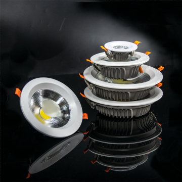 Prezzo di fabbrica all'ingrosso 2 \ "Downlights di pannocchia a LED incassati