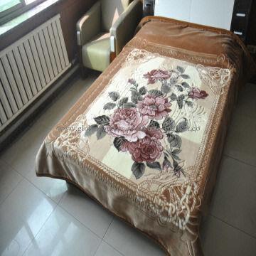 100% polyester 2-ply flower print raschel blanket