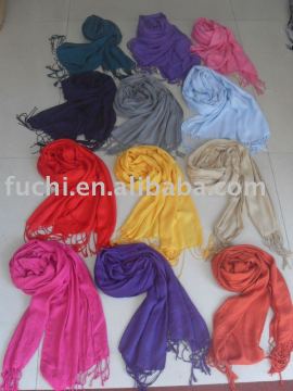 Fashion lady scarf