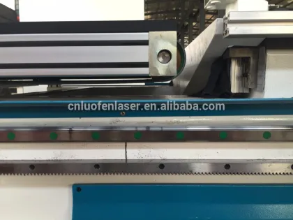 9kw 4X8FT Hsd spindle cnc router for kitchen furniture