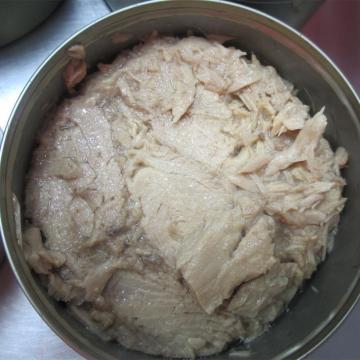 Canned Tuna Chunks And Flakes In Oil