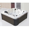 Banheira de hidromassagem Uma banheira de hidromassagem de 5 pessoas Jacuzi Piscina externa spa