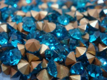 Chinese Swarovski 1028 Xilion Chaton pointback rhinestone