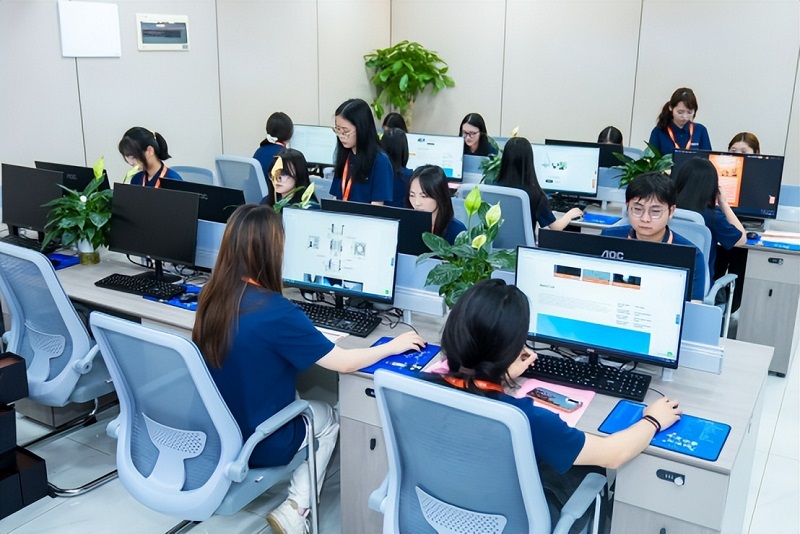 HEVOX Overseas Business Unit Officially Inaugurated, Opening the Global Door with Self-Developed High-End Equipment