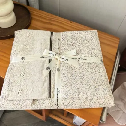 All Season Cotton Bedding Set for Year Round