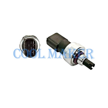 AC Pressure Switch Sensor for Mercedes-Benz W163 W203 W211 W219 W463 2038300372 2038300472 CP046G TSP0435071