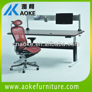 Wheelchair users adjustable height tables/desks
