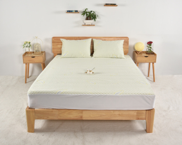 Jacquard Knitting fabric TPU waterproof Mattress Protector