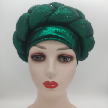 Headswear féminin traditionnelle et moyen-orientale: enveloppements, bonnets, casquettes et turbans