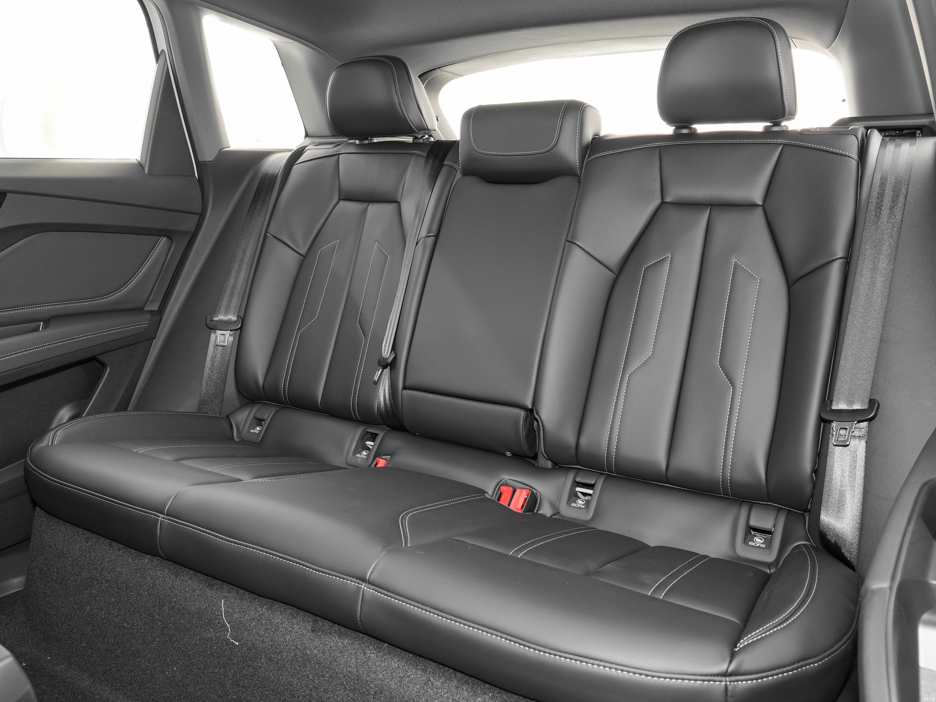 AudiQ4 e-tron used car