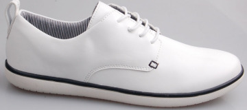 Casual shoes