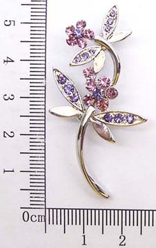 Dragonfly brooch