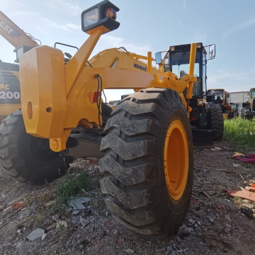 SDLG GR180 en GR2153 klassers te koop in China met originele motoren en uitstekende nivelleringsprestaties