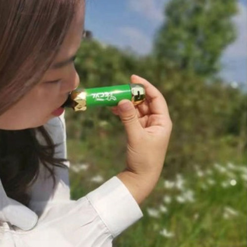 do the amish smoke cigarettes Amish selling their homegrown weed at a cannabis festival. : r/interesting
