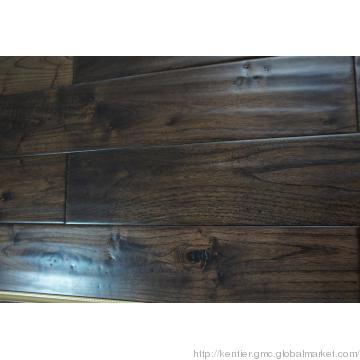 Engineered Flooring/Locust