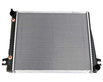 Wholesale EOK PA/PC Radiator for BMW 5E 28 525i 1980-1988