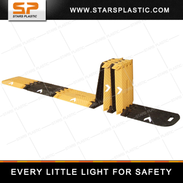 Portable speed bump/PU Plastic Speed hump/yellow Folding deceleration cushion