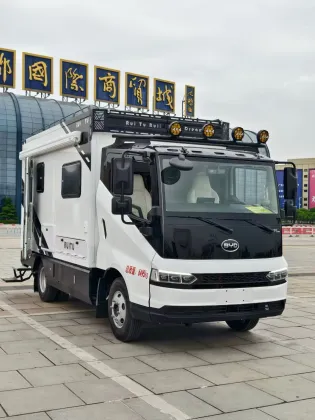 Luxury Motorhome Camper RV for Family Travel