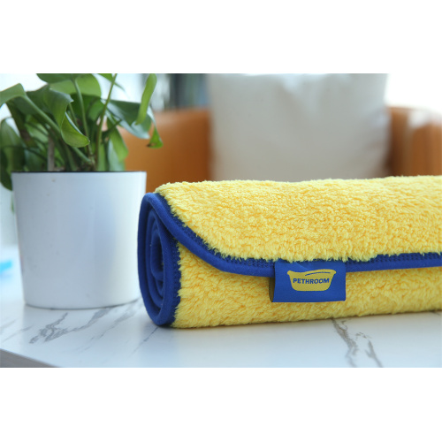 Serviette de nettoyage pour animaux de compagnie en microfibre