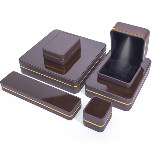 Luxury Brown Leather Ring LED Jewelry Storage Box