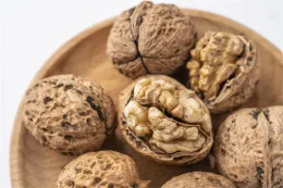Chinese walnut high kernal rate