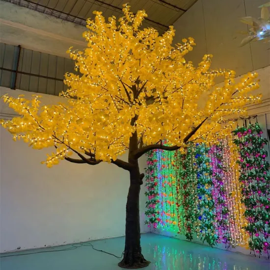 Custom Holiday Outdoor Artificial Christmas Tree with LED Lights