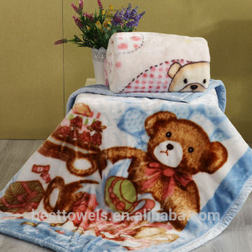 Custom high quality 100% polyester baby raschel blanket