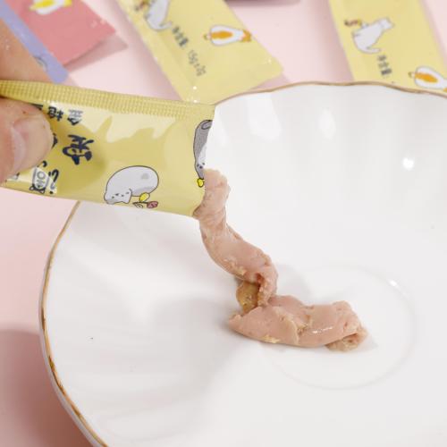 Lick Stick Cat Treats przez jedzenie