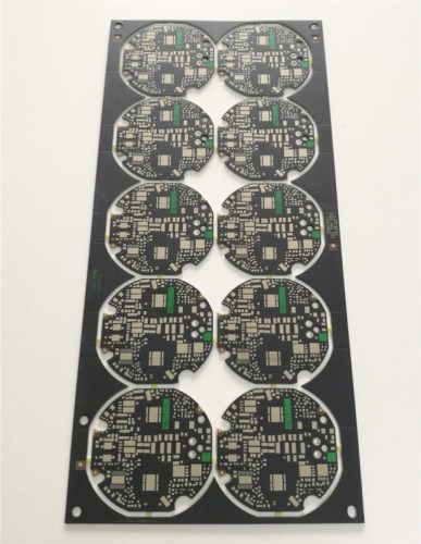Circuito stampato soldermask nero opaco su verde