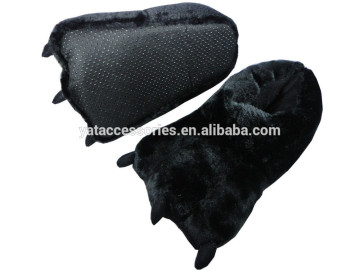 Women winter big feet shaped solid black color warm indoor slippers shoes