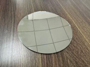 Concave-convex mirror with different colors on both sides