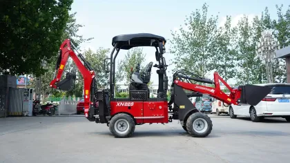 Rhinoceros backhoe loader XN228