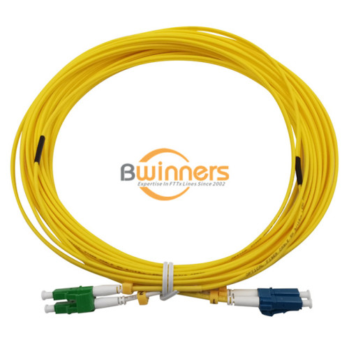 สายจัมเปอร์ LC/APC-LC/UPC SM ดูเพล็กซ์ 0.15dB 2.0mm