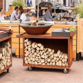 Barbecue de fosse à pompiers en acier de Corten en bois