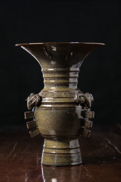 Jizhou kiln antique "Sanyangkaitai" bottle